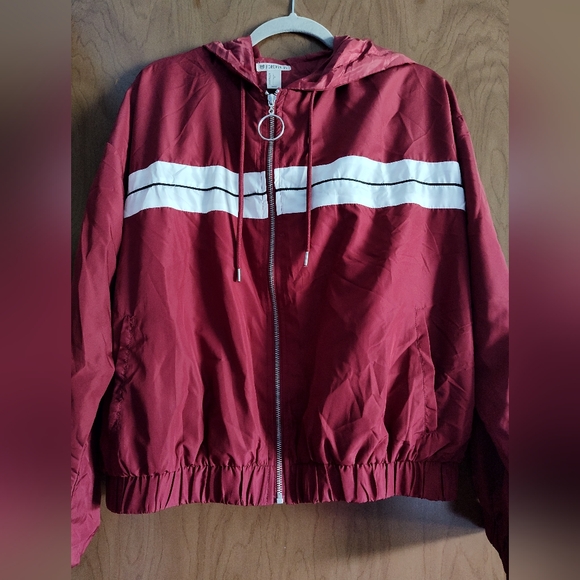 RUE 21 Ladies Full Zip Hooded Windbreaker. Size Large. - Picture 1 of 8